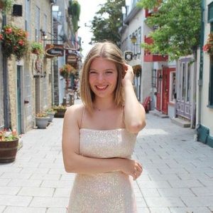 Meet your Posher, Victoria